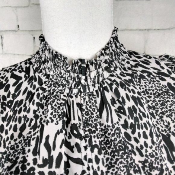 Elan Animal Print Smocked High Collar Flutter Sleeve Blouse Black Size Small - Picture 3 of 7